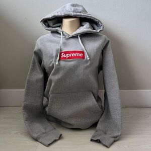 Supreme Box Logo Hooded Sweatshirt in Heather Grey 100% cotton